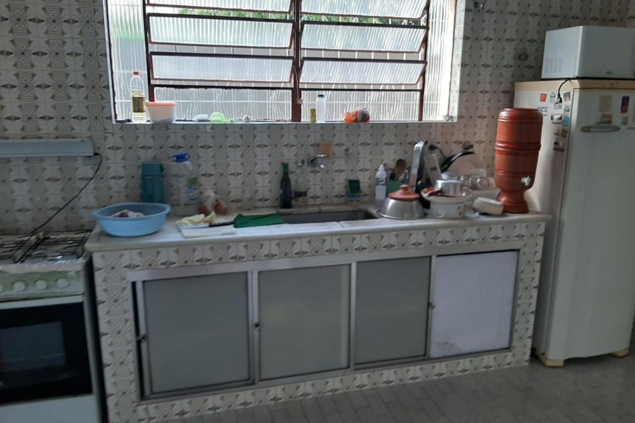 Casa 5 Quartos, Ampla, A 100 Metros Da Praia. Amigos E Familia Sao Bem Vindos A Essa Casa. Venha Viver Momentos Inesqueciveis Aqui. Guarapari Εξωτερικό φωτογραφία